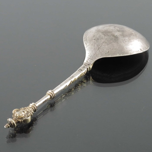 51 - A 16th or early 17th century Norwegian silver gilt spoon, AA, Bergen circa 1600, the terminal cast w... 