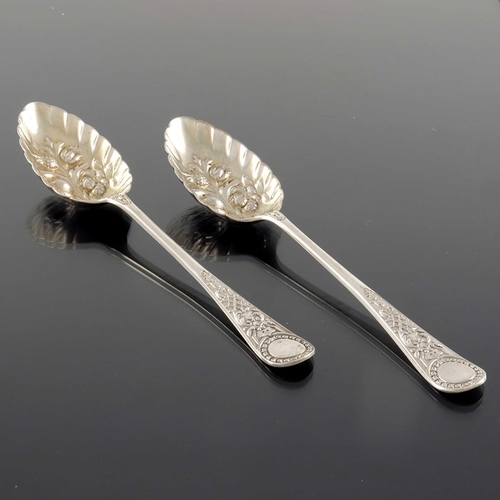 80 - A pair of Victorian silver berry spoons, William Hutton, London 1899/1900, Venetian Pattern, embosse... 