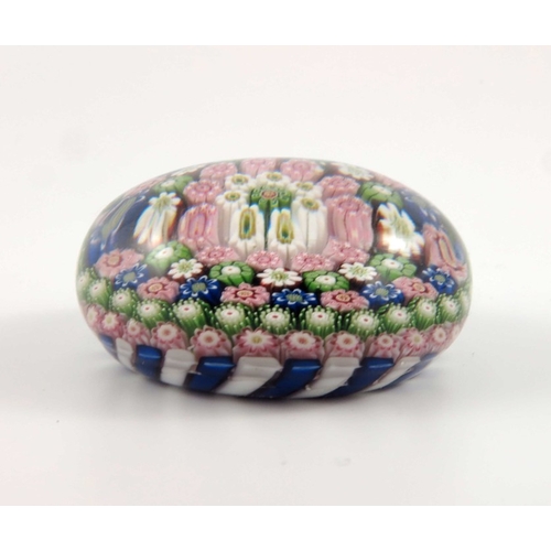 531 - Clichy, concentric millefiori paperweight, six garland rings surrounding a central green and pink ca... 