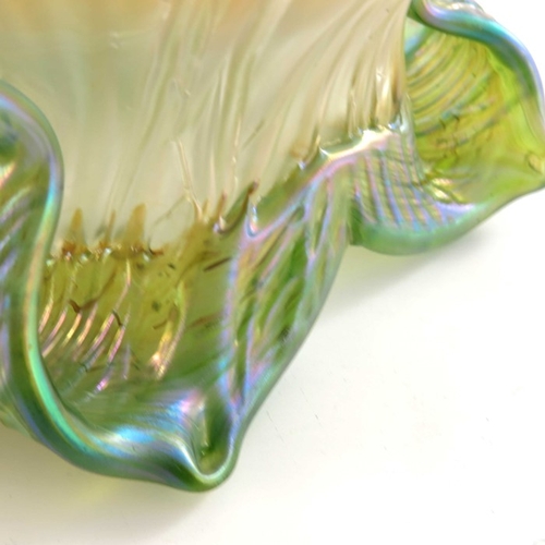 549 - Kralik, a Secessionist glass Gloria vase, green and opaque iridescent with pulled and crimped three ... 