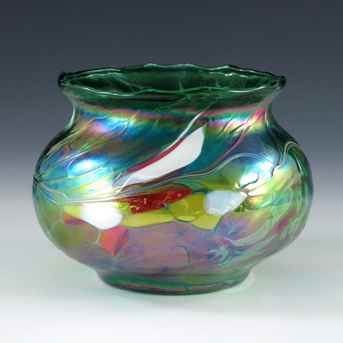 550 - An Austrian Secessionist iridescent glass vase, possibly Kralik, circa 1900, ovoid form with flared ... 