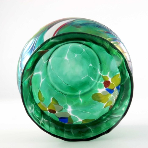 550 - An Austrian Secessionist iridescent glass vase, possibly Kralik, circa 1900, ovoid form with flared ... 