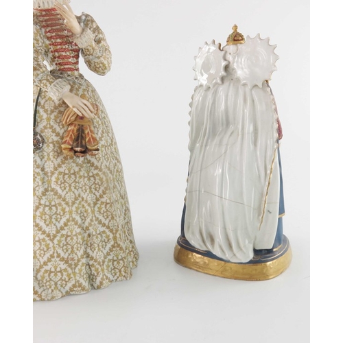 732 - Ronald van Ruyckevelt for Royal Worcester, a figure of Elizabeth I, circa 1974, together with a smal... 