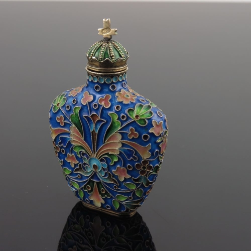 18 - A Russian silver cloisonne enamel scent flask, of shouldered form with floral design on a blue groun... 