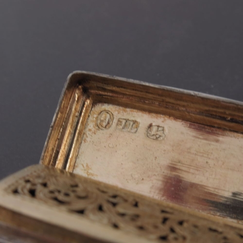 104 - A William IV silver vinaigrette, John Lilly, Birmingham 1833, cuboid form with concentric stepped li... 