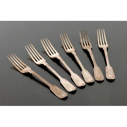 107 - A set of six early Victorian silver dessert forks, John and Henry Lias, London 1841, Fiddle pattern,... 