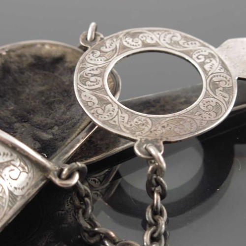 133 - An Edwardian silver spectacle case with chain, Cornelius Desormeaux Saunders & James Francis Holling... 