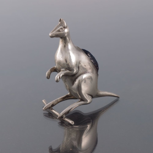 165 - An Edwardian novelty silver pin cushion, W J Myatt and Co., Birmingham 1908, modelled as a kangaroo,... 