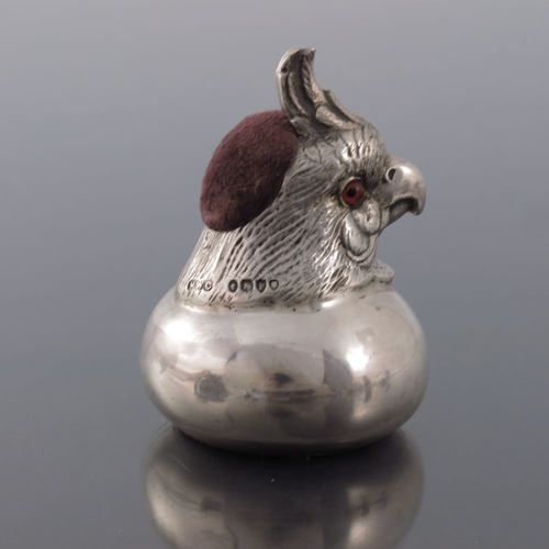 167 - A Victorian novelty silver pin cushion, Henry William Curry, London 1881, modelled as the head of a ... 