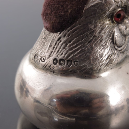 167 - A Victorian novelty silver pin cushion, Henry William Curry, London 1881, modelled as the head of a ... 