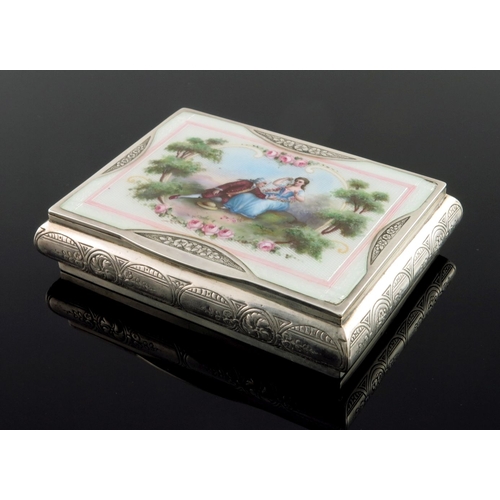 222 - A George V silver snuff box, the cover with enamelled Rococo scene of a courtly couple in a landscap... 