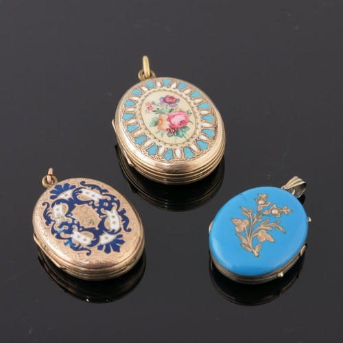 316 - A gilt metal and enamel locket, painted to depict a bouquet of flowers to the cover, together with a... 