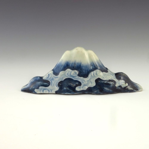 458 - Three items of Japanese Hirado porcelain, Meiji period, 1868-1912, to include a brush stand in the f... 