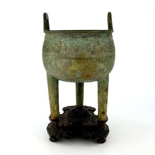 543 - A Chinese Archaistic bronze tripod ritual food vessel, Ming or Song, 16th century or earlier, of Din... 