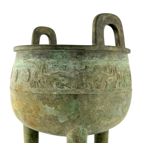 543 - A Chinese Archaistic bronze tripod ritual food vessel, Ming or Song, 16th century or earlier, of Din... 