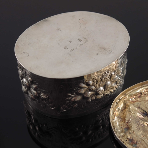 10 - A 17th century German silver box, WP, Konigsberg 1685, oval form, the lid embossed in high relief wi... 