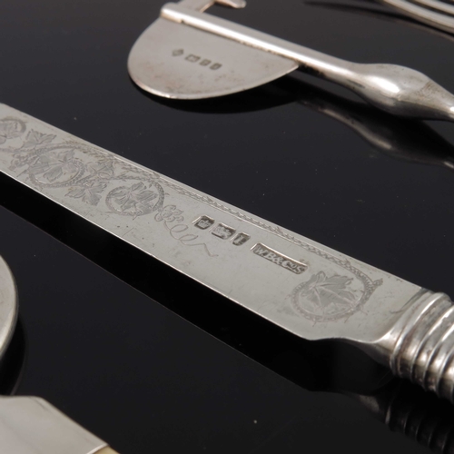 40 - An Edwardian silver and ivory fruit knife and fork, William Briggs and Co., Sheffield 1903, together... 