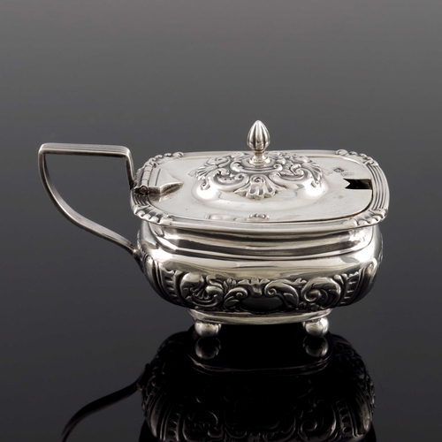 55 - A Victorian silver mustard pot, Pinder Brothers, Sheffield 1898, squat shouldered boat form, embosse... 