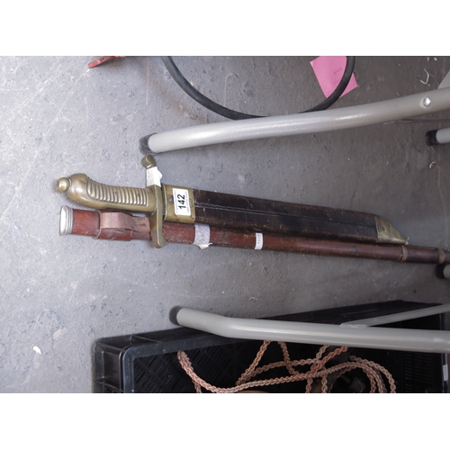 142 - A World War I officer's sword scabbard, together with a German Saxon fusilier short sword, model 184... 