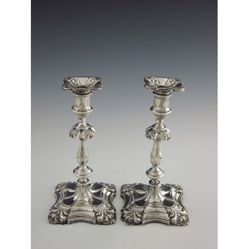 103 - A pair of Edwardian silver candlesticks, Walter Latham and Son, Sheffield 1906, 18th century style, ... 