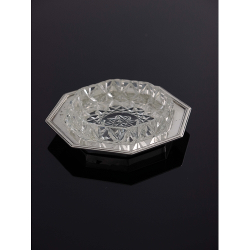 119 - Three George V silver dishes, Asprey and Co., Birmingham 1931, octagonal form with fluted rims, two ... 