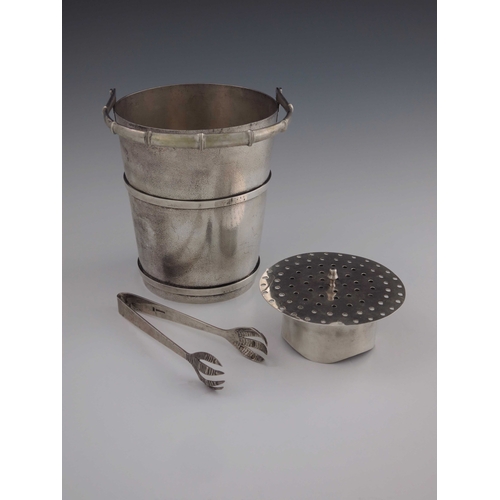 4 - A Chinese silver ice bucket and tongs, Tuck Chang, Shanghai circa 1910, banded conical form, planish... 