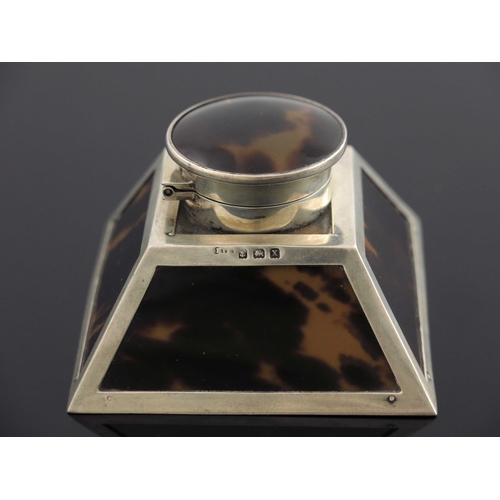 64 - A George V silver and tortoiseshell pyramid inkwell, Henry Matthews, Birmingham 1922, square section... 