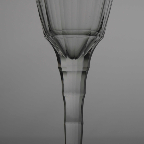 399 - Emil Hoppe for E Bakalowits & Sohne, Vienna, a Secessionist wine glass, 1906, from service no. 130, ... 