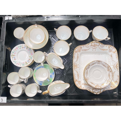 3 - A Wedgwood Havelock style part tea service Rd No 198754, comprising cups saucers cream jug and waste... 