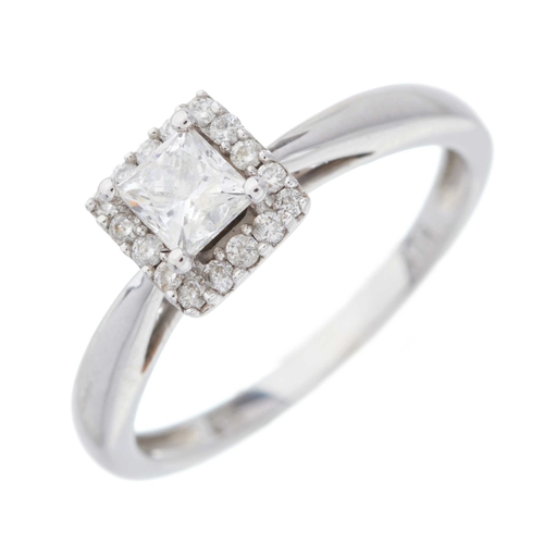 208 - An 18ct gold square-shape and brilliant-cut diamond cluster dress ring, with slightly tapered should... 