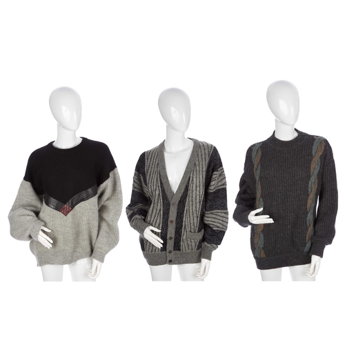 513 - A selection of men's designer knitwear, to include a grey wool jumper by Salvatore Ferragamo, a blac... 