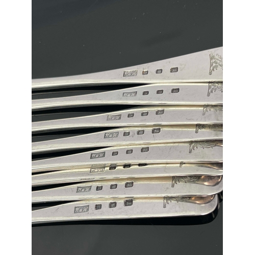 187 - A set of eight George VI silver oyster of cake forks, Walter Wilson Ltd., London 1936, Old English p... 