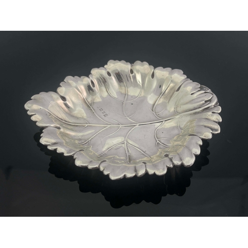 77 - An Elizabeth II silver leaf dish, Barker Ellis Silver Co., Birmingham 1970, embossed leaf form, 14.5... 