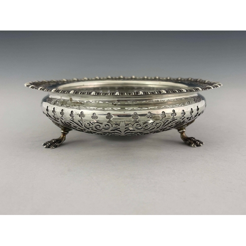 89 - An Edwardian reticulated silver bowl, James Dixon and Son, Sheffield 1903, squat shouldered form wit... 