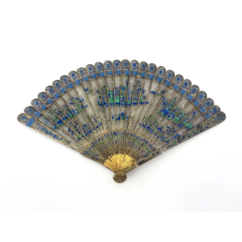 430 - A Chinese Qing dynasty export parcel gilt silver filigree and cloisonné enamel brise fan, Jiaqing pe... 