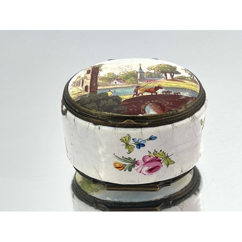 473 - A Bilston enamelled double ended snuff box, each lid transfer printed and painted with a courting co... 