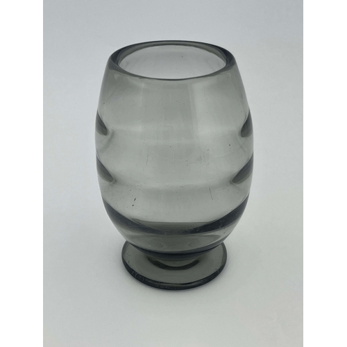 807 - Barnaby Powell for James Powell and Sons, Whitefriars, a Wealdstone range glass vase, circa 1931, ho... 