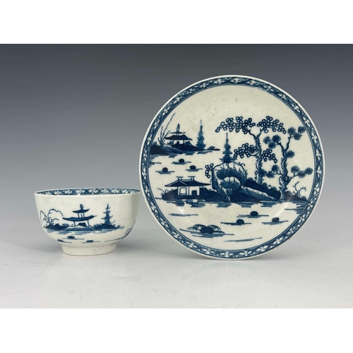 976 - A Worcester blue and white tea bowl and saucer, crescent marks, circa 1770, Cannonball pattern, 12cm... 