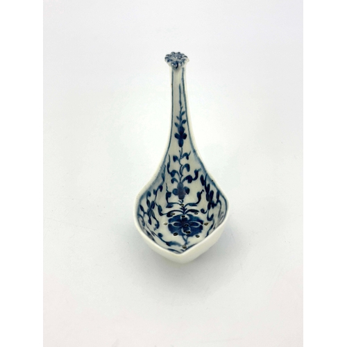 998 - A Worcester blue and white pierced rice spoon, circa 1775, Maltese Cross Flower pattern, relief moul... 