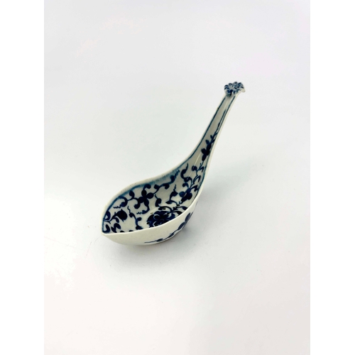 998 - A Worcester blue and white pierced rice spoon, circa 1775, Maltese Cross Flower pattern, relief moul... 