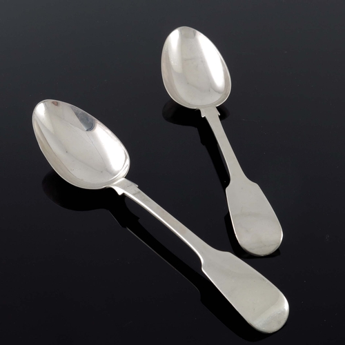 52 - A pair of Victorian Provincial silver tablespoons, Robert Williams and Sons, Exeter 1847, Fiddle pat... 