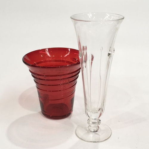 406 - A Whitefriars red ribbon trail vase, trumpet form, 14cm high, together with an early Whitefriars sty... 