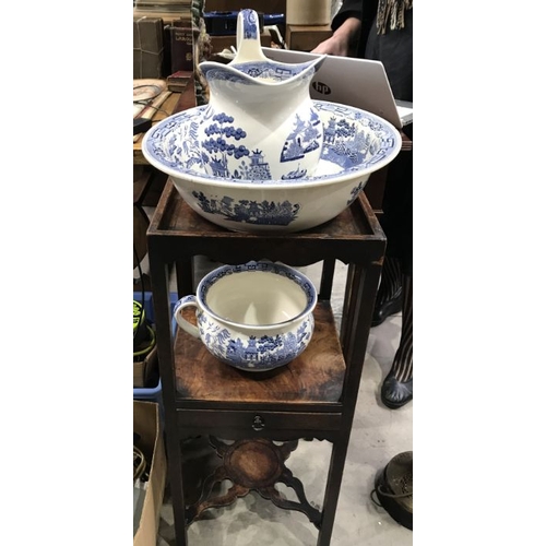 857 - A George III mahogany two tier washstand, with single drawer above pierced X stretcher, together wit... 