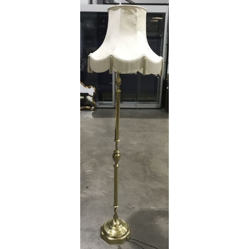 885 - A brass library lamp and a Brass standard lamp, with vase knopped column and a brass floorstanding r... 