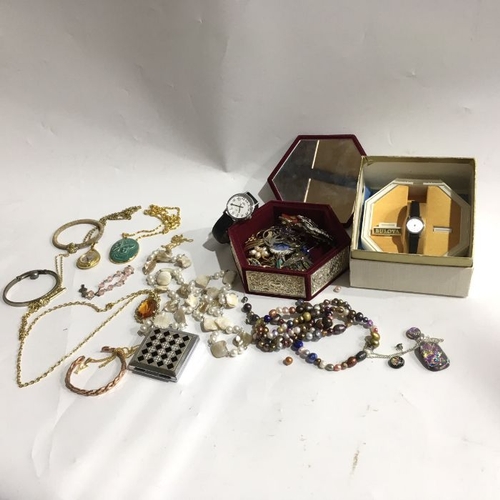 308 - A quantity of costumer jewellery, including bracelets, charms, watches etc