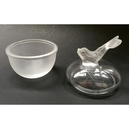 430 - A Lalique glass bowl and cover, with moulded glass fish form finial, 11.5cm diameter, engraved signa... 