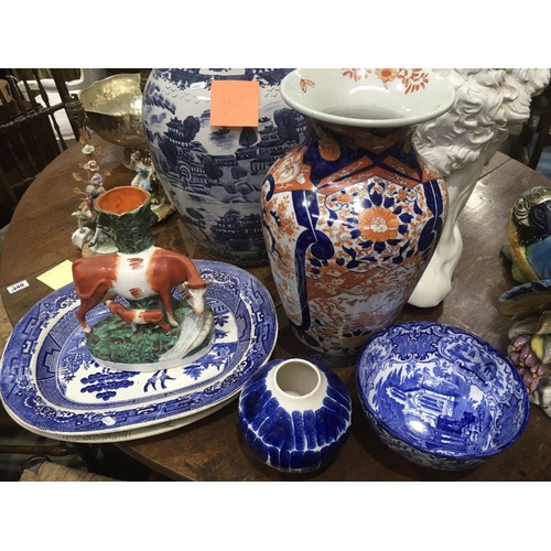 549 - A collection of ceramics including an Imari pattern vase, baluster form, an Oliver Bonas vase, A Geo... 