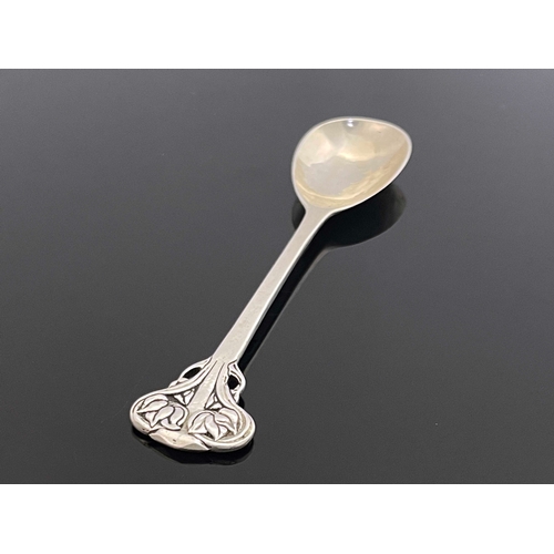 141 - Omar Ramsden and Alwyn Carr, an Arts and Crafts silver spoon, Ramsden and Carr, London 1907, planish... 