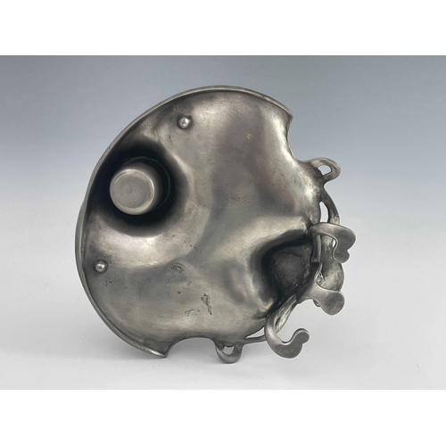 540 - Achille Gamba, a Jugendstil pewter inkwell, in the Art Nouveau style, circa 1910, modelled with a wo... 