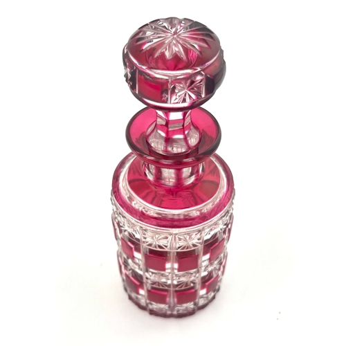 608 - A French flash cut glass scent bottle, probably Baccarat, circa 1900, cranberry over colourless, cyl... 